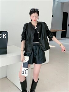 皮衣爆图片