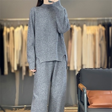 2025年秋季新款百搭女士元宝针前短后长套装，女装羊毛衫，宛庄羊绒