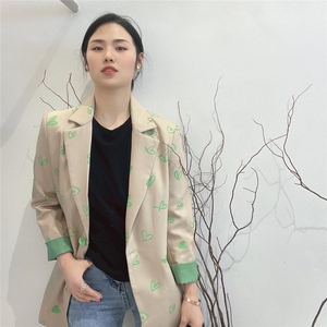 香丽迪春装新款西装外套图片
