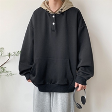 黑色