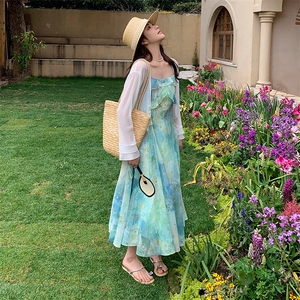 法式度假风印花吊带裙女夏季新款小清新显瘦防晒开衫图片