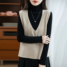 100纯羊毛V领针织马甲背心女秋冬款宽松叠穿外搭无袖百搭毛衣坎肩,女装马甲,绒汀羊绒,清河羊绒市场 100纯羊毛V领针织马甲背心女秋冬款宽松叠穿外搭无袖百搭毛衣坎肩,女装马甲,绒汀羊绒,清河羊绒市场