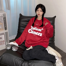 红色