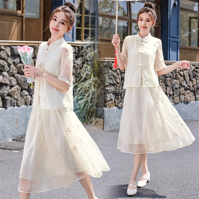 新中式国风连衣裙套装女夏2025新款今年流行绝美刺绣半身裙两件套，女装套装/套裙，水衣源
