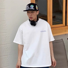 白色