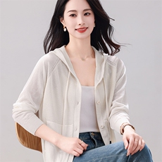 夏季轻薄冰凉防晒衣女开衫上衣连帽针织衫短外套简约空调衫，女装针织衫/毛衣，秋虹羊绒