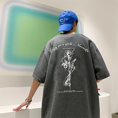 深灰色