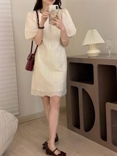 现货夏季新款刺绣连衣裙，女装连衣裙，素名