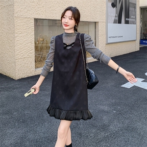 法式名媛小香风打底衫套装女2025春季新款超好看百搭背心裙两件套图片