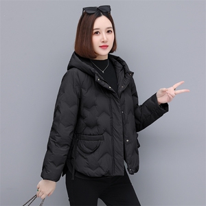 时尚气质休闲连帽羽绒服 秋冬新款保暖轻薄外套图片