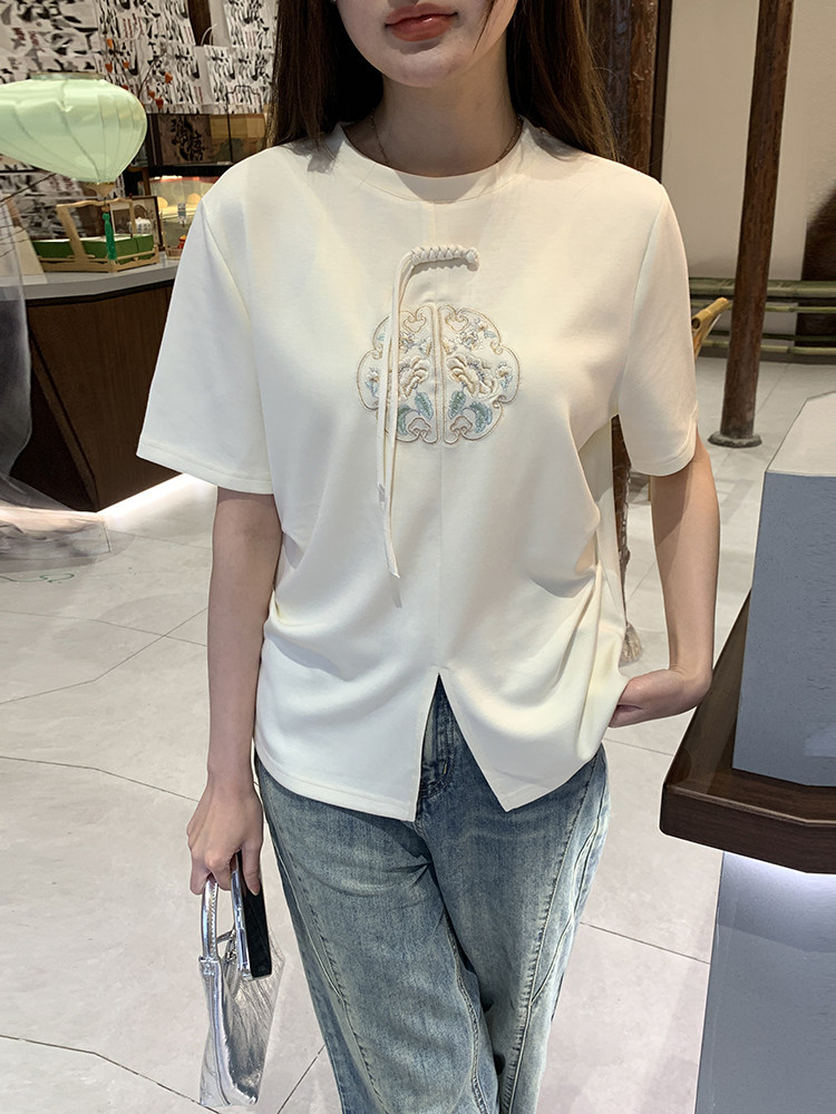 时尚开叉刺绣T恤修身显瘦短袖上衣，女装T恤，鑫慧