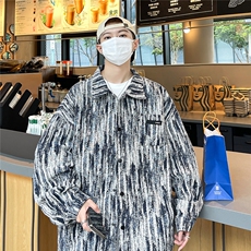 蓝色