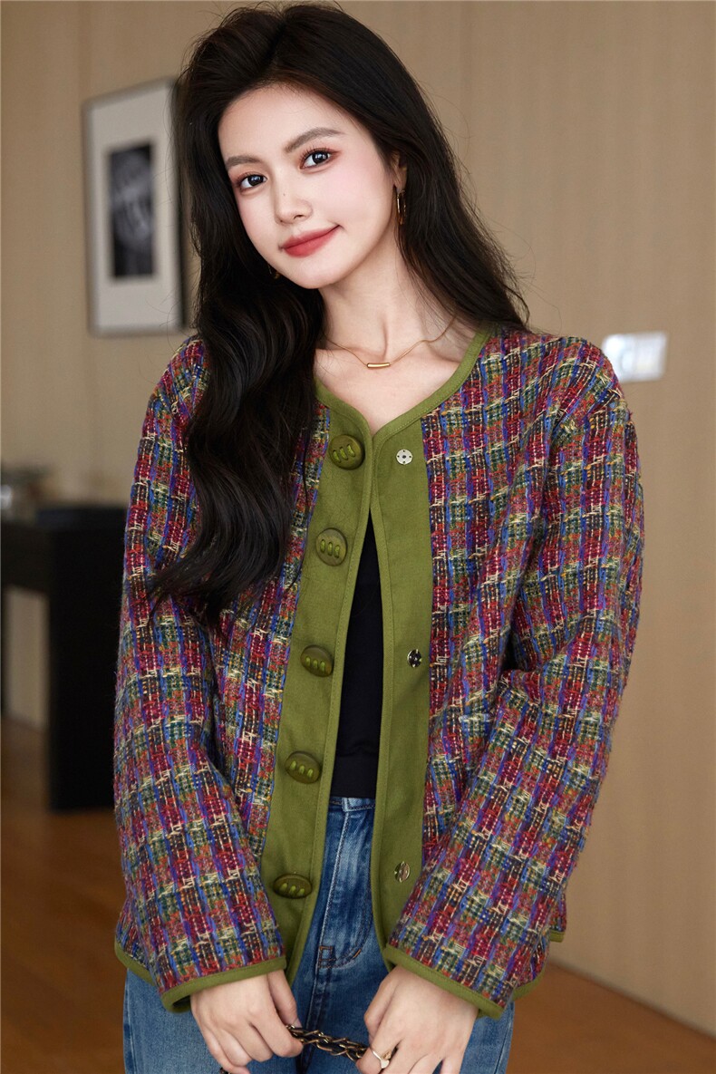 chic高级感格子小个子短款上衣气质宽松休闲春秋小香风外套女,女装短外套,艾米莉亚