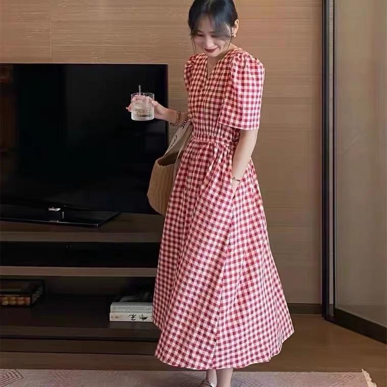 夏季新款法式设计感抽绳V领连衣裙,女装连衣裙,L·H·X