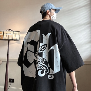 抖音供货、200克现货纯棉印花宽松版型短袖T恤 D223A-T23119-P25图片