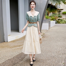 小香风牛仔女2025夏季新款高级感气质小清新收腰连衣裙，女装连衣裙，魅影