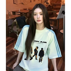 抖音得物品质二开240克宽松纯棉美式潮牌印花三条杠中性风短袖T恤，男装T恤，电商A486-1