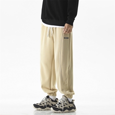 卡其色