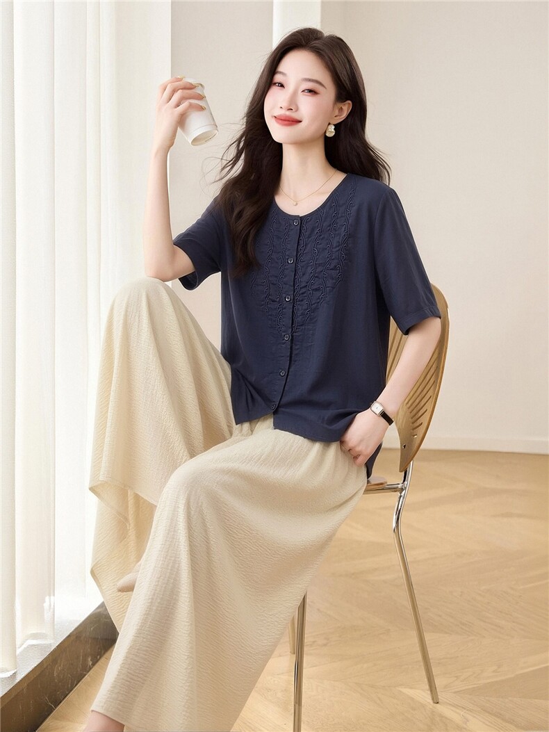 已出大货。2026年夏季时尚重工刺绣两件套阔腿裤棉休闲,女装套装/套裙,依万里