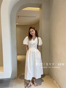夏季露背连衣裙图片