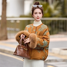 现货人丝轻奢2025年冬季羽绒气质新中式真狐狸毛羽绒新款，女装羽绒服，艾仟回(原伊仟回)