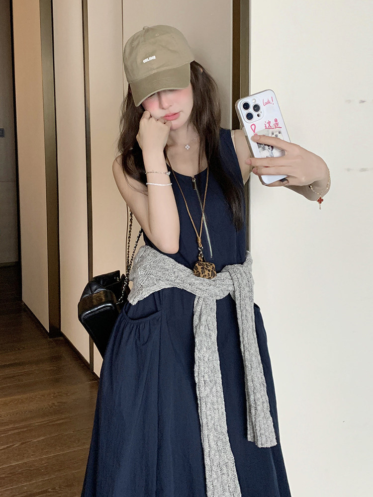 深蓝色圆领无袖连衣裙女2025夏季新款韩系设计感气质显瘦背心长裙,女装连衣裙,浙宝220