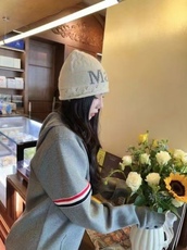 韩版个性时尚字母针织帽子女秋冬季保暖，帽子，洛丽兰可