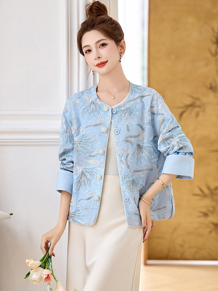 璀璨刺绣短外套女重工钉珠上衣2025春季新款轻奢风拼接别致夹克衫,女装短外套,玖莱伊