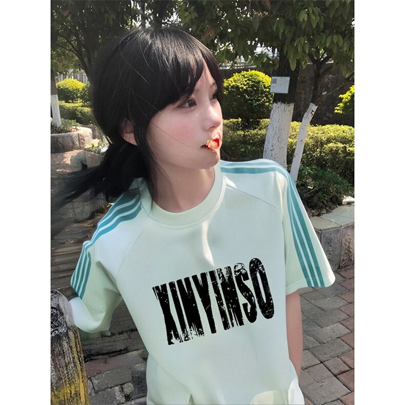 抖音得物品质二开240克宽松纯棉美式潮牌印花三条杠中性风短袖T恤,男装T恤,电商A486-1
