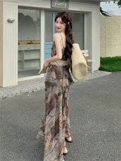 新款P200-K309度假风无袖碎花两件套女装，女装套装/套裙，网红馆