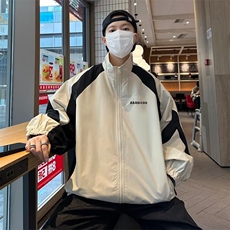卡其色