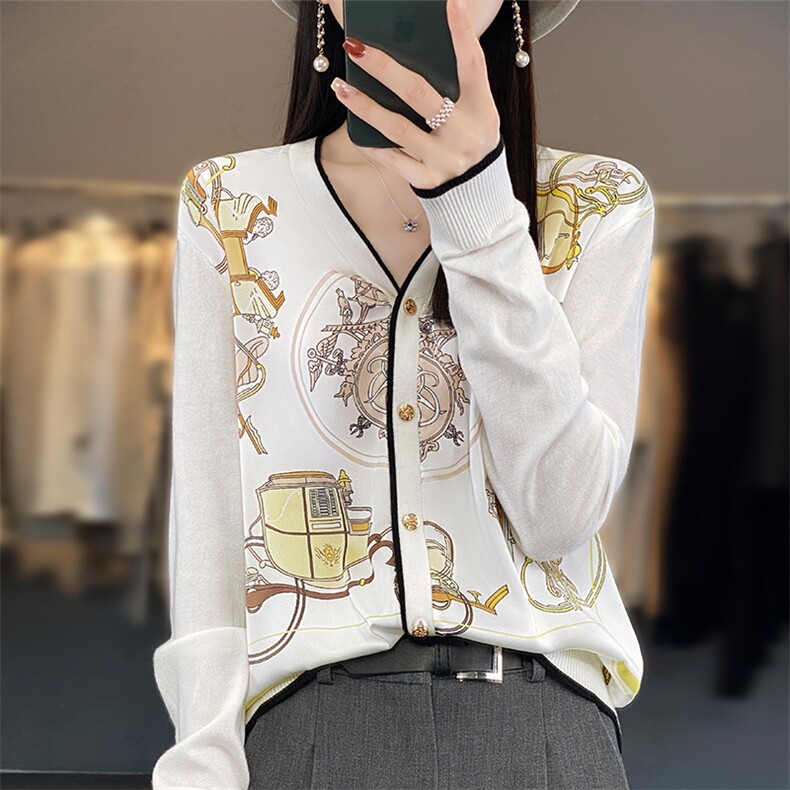 时尚拼接开衫女秋冬季新款羊毛衫修身显瘦V领长袖外套图片