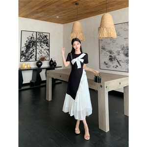独特绝美撞色拼接黑色连衣裙女夏季新款高级小众设计感不撞款裙子图片