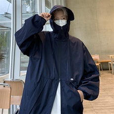 藏青色
