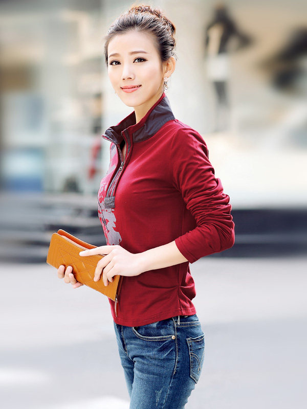 时尚印花长袖T恤女修身显瘦半高领上衣舒适百搭秋装新款,女装T恤,丽影随形