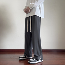 深灰色