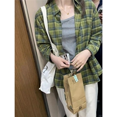 绿色