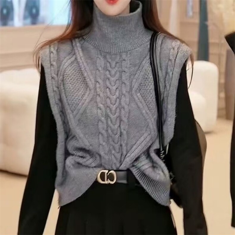 秋冬羊毛加厚高领绞花扣子马甲女宽松显瘦百搭针织背心图片