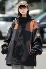 中性连帽冲锋衣男款秋季2024新款设计感小众拼接撞色大码夹克外套，男装夹克，电商A409-1
