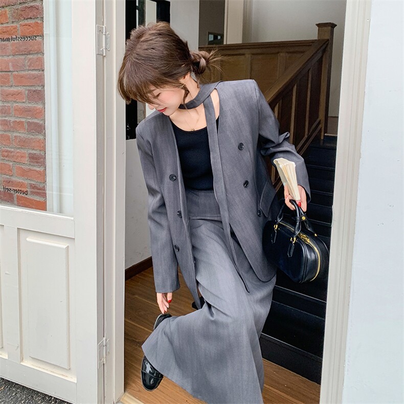 灰色高级感西装套装裙女2025新款早秋穿搭一整套气质半身裙两件套图片