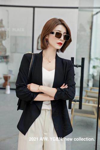 2021秋季新款外套，其它，依歌贝诺