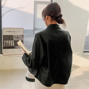 春季机车蝙蝠袖帅气立领皮衣外套女短款时尚港风休闲宽松显瘦夹克图片