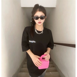 万针全刺绣工艺抖音得物高品质260克重磅纯棉双纱美式高街短袖T恤图片