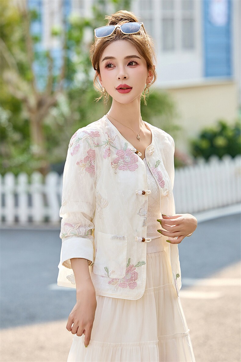夏季新款女2025年新中式风防晒外套,女装短外套,英标秀（1C119）