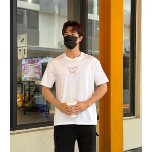 抖音得物供货210克现货宽松纯棉美式潮牌印花落肩袖纯棉T恤AT2175图片
