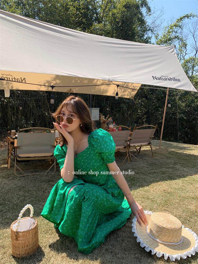 现货重工碎花连衣裙，女装连衣裙，F/TU