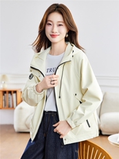 现货！2026年春季新款女士短款外套，女装短外套，沐七七