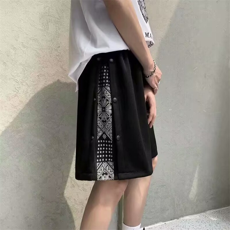 潮牌夏季腰果花短裤男宽松嘻哈高街篮球运动五分排扣裤子图片