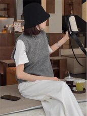 设计感小众内搭打底马甲针织衫女士秋季款显瘦潮叠穿背心羊毛上衣，女装马甲，嘉日羊绒