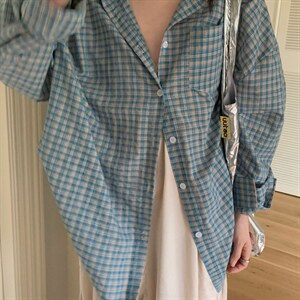 气质蓝色格纹中长款衬衫女装2026新款春夏设计感chic休闲宽松外套图片